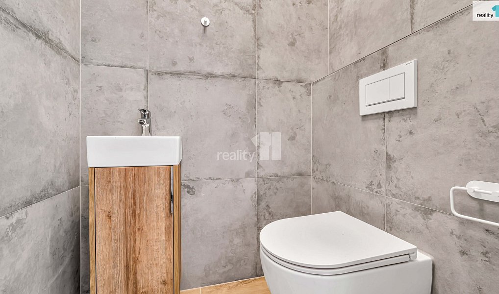 Prodej domu 200 m² s pozemkem 919 m², Vysoký Újezd – náhled fotky 15