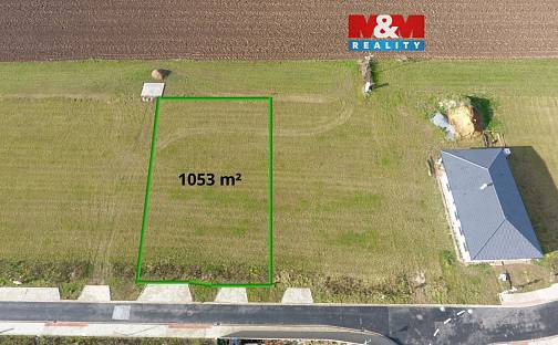 Prodej stavebního pozemku 1 053 m², Stolany, okres Chrudim