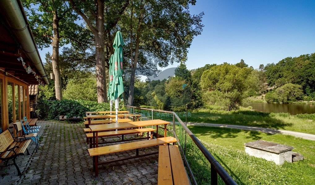 Prodej obchodních prostor 336 m², Vojníkov – náhled fotky 8