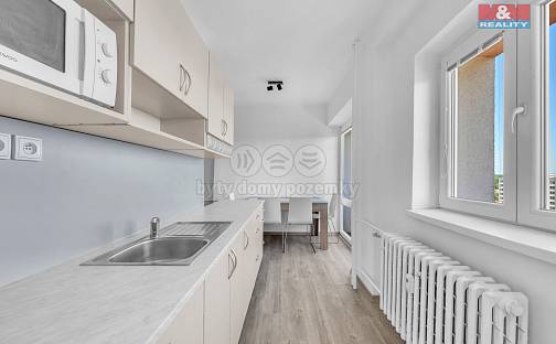 Prodej bytu 2+1 50 m², B. Němcové, Přelouč, okres Pardubice