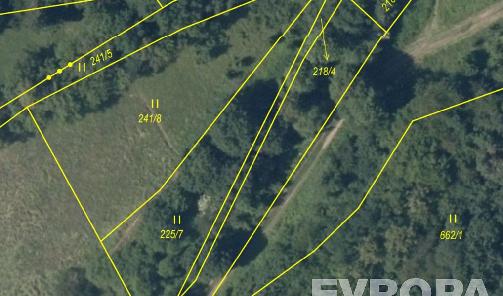 Prodej louky 2 017 m², Beroun – náhled fotky 4