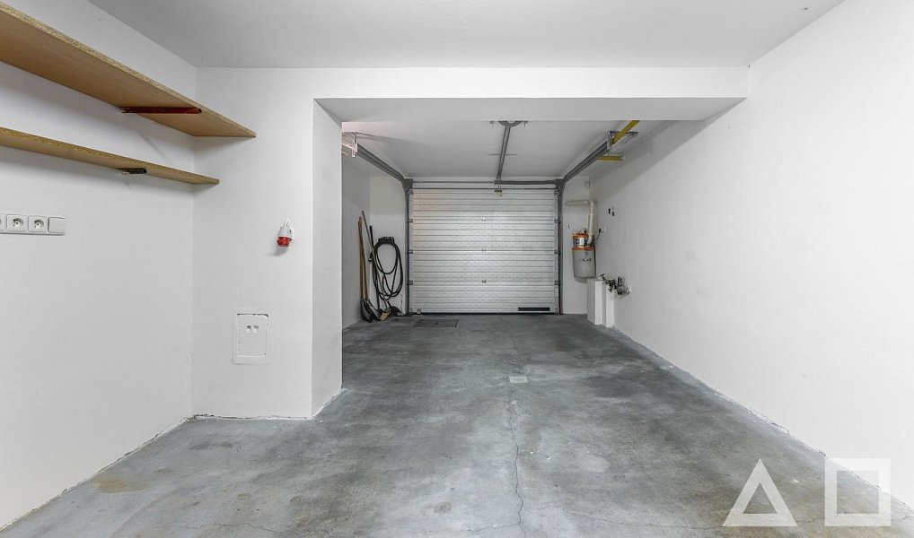 Prodej domu 240 m² s pozemkem 270 m², Praha – náhled fotky 44