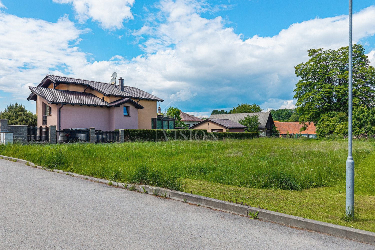 Prodej stavebního pozemku 893 m² – fotografie 4