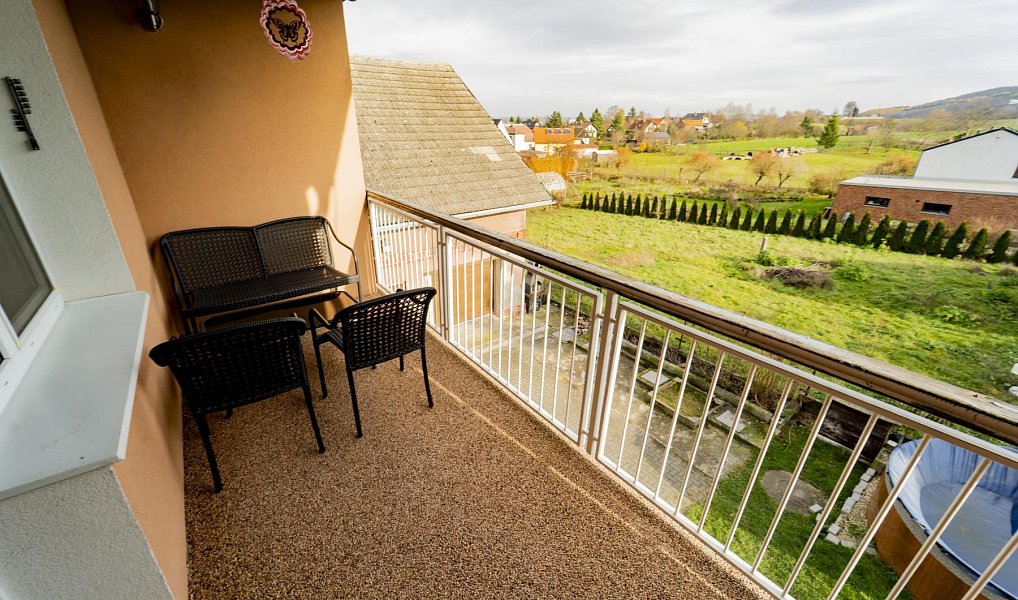Prodej domu 180 m² s pozemkem 657 m², Březno – náhled fotky 21
