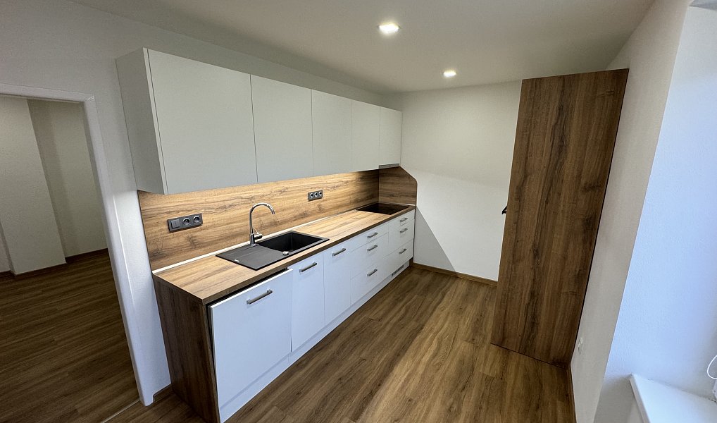 Pronájem bytu 2+1 55 m², Hodonín – náhled fotky 7