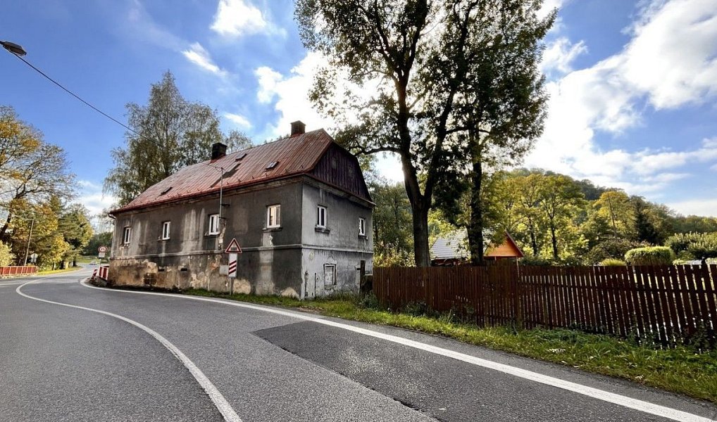 Prodej domu 200 m² s pozemkem 326 m², Česká Kamenice – náhled fotky 3