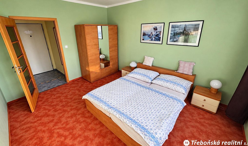 Pronájem bytu 2+1 57 m², Třeboň – náhled fotky 4