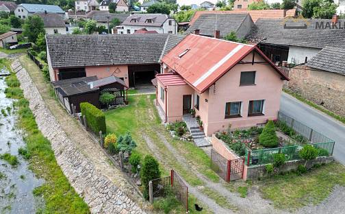 Prodej domu 132 m² s pozemkem 1 208 m², Chlístovice, okres Kutná Hora