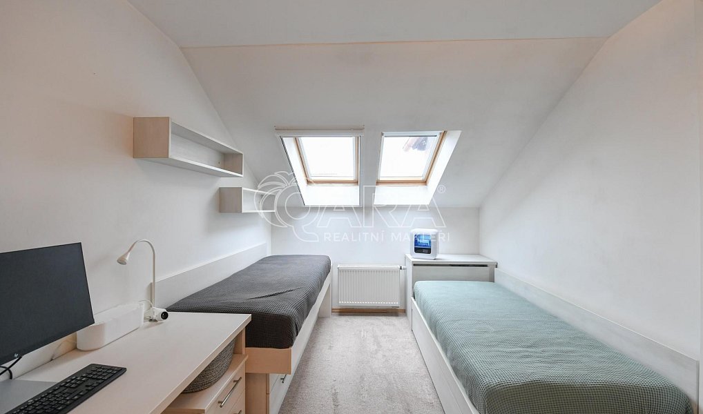 Prodej bytu 3+kk 77 m², Nupaky – náhled fotky 21