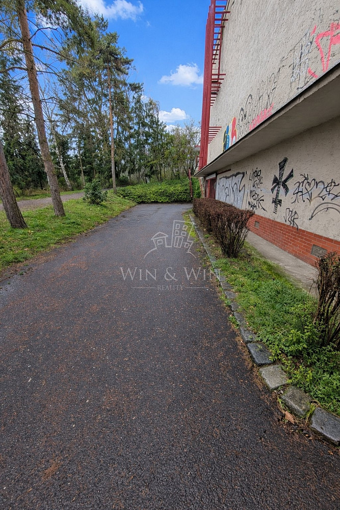 Prodej garáže 17 m², Praha - Troja – pohled 3