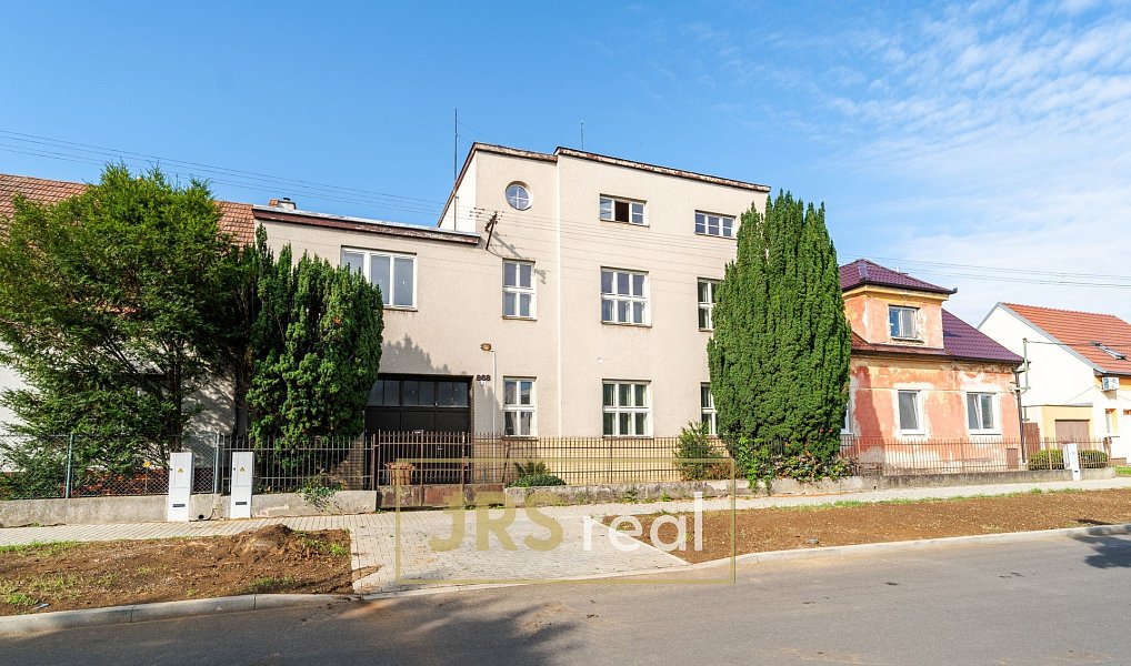Prodej domu 400 m² s pozemkem 826 m², Veselí nad Moravou – náhled fotky 27