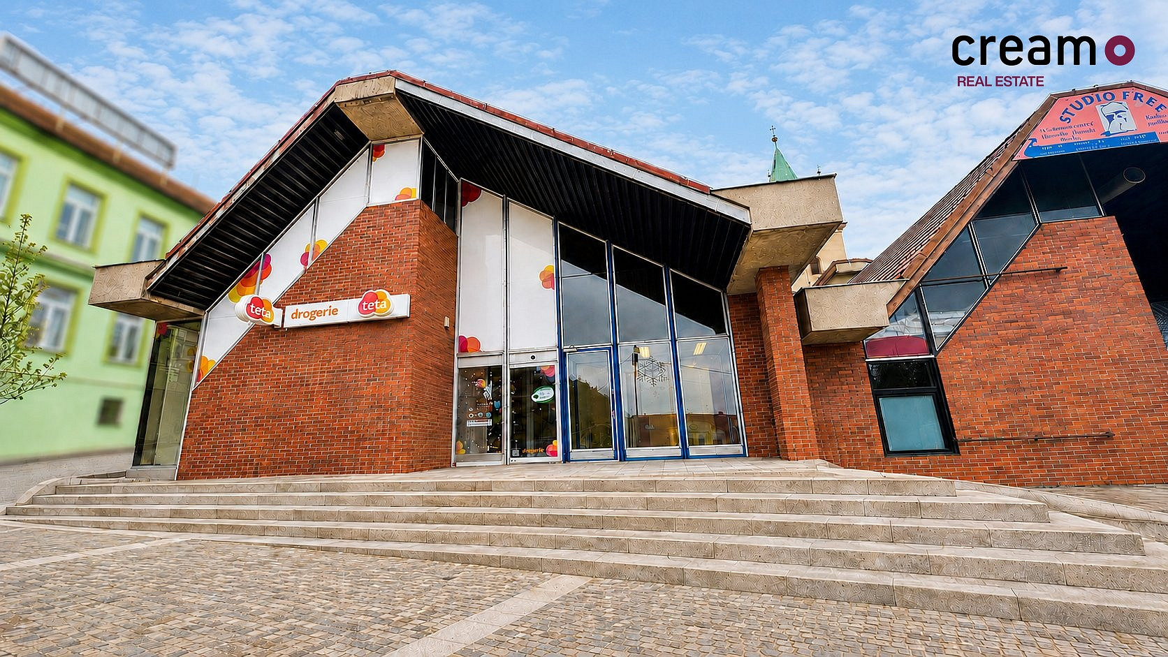 Pronájem obchodních prostor 84 m² – fotografie 2