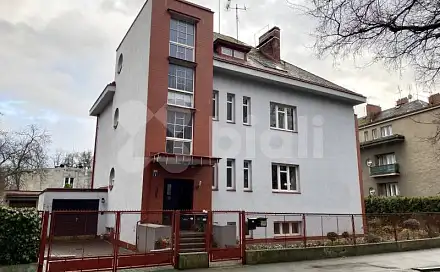 Pronájem bytu 3+1 80 m², Hradební, Hradec Králové