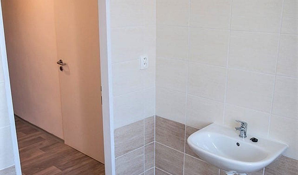 Prodej nájemního domu, činžáku 624 m², Duchcov – náhled fotky 23