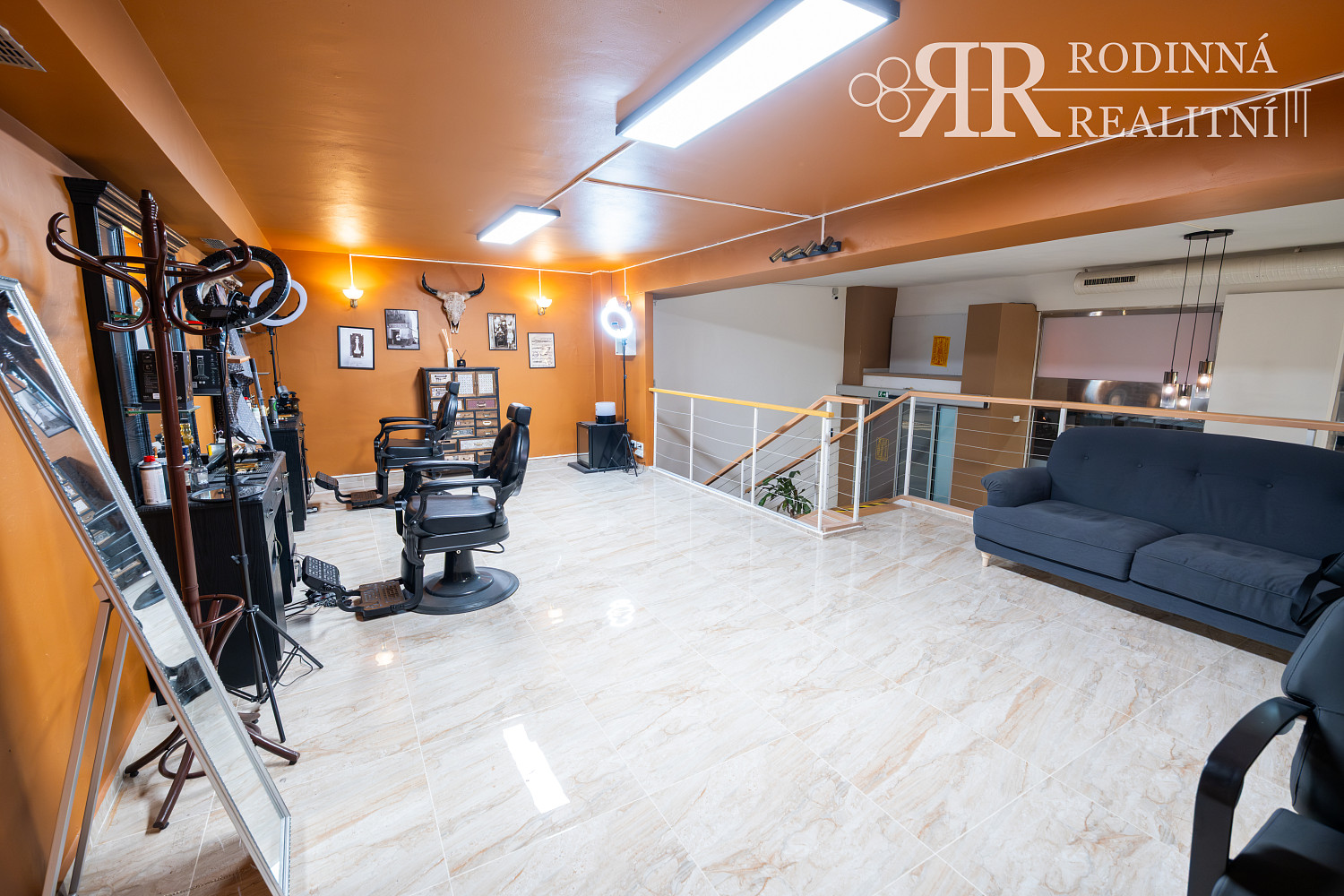 Pronájem obchodních prostor 31 m² – pohled 2