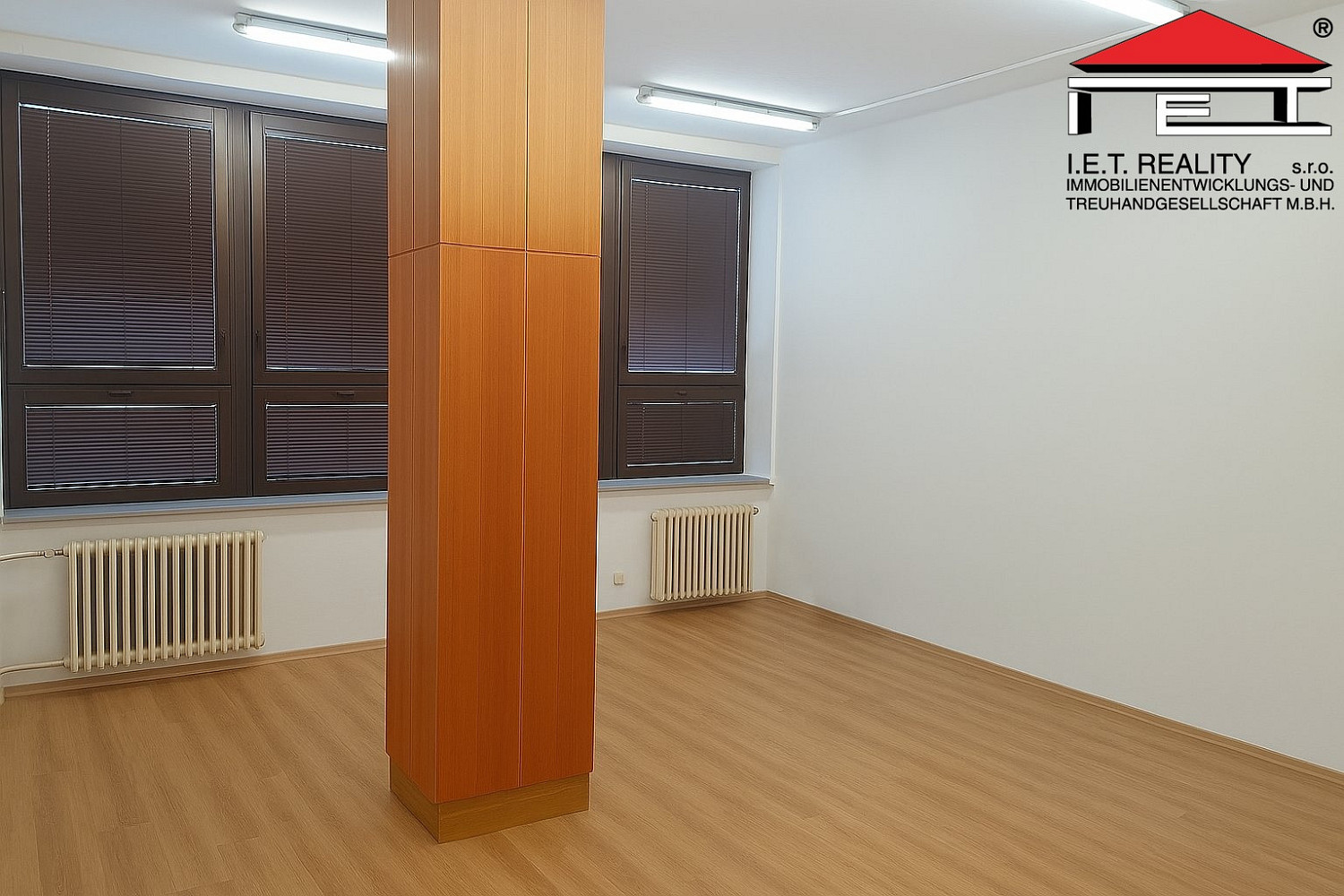 Pronájem kanceláře 53 m²