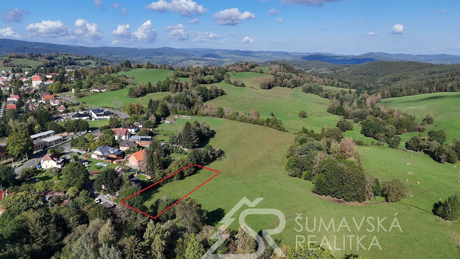 Prodej stavebního pozemku 2 848 m² – fotografie 2