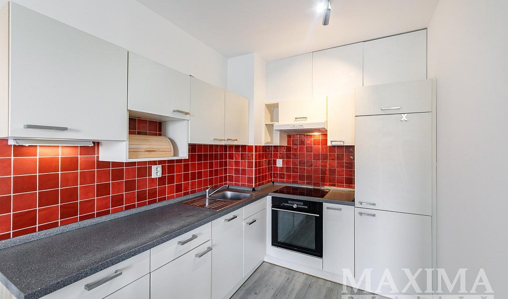 Pronájem bytu 2+kk 38 m², Jinočany – náhled fotky 4