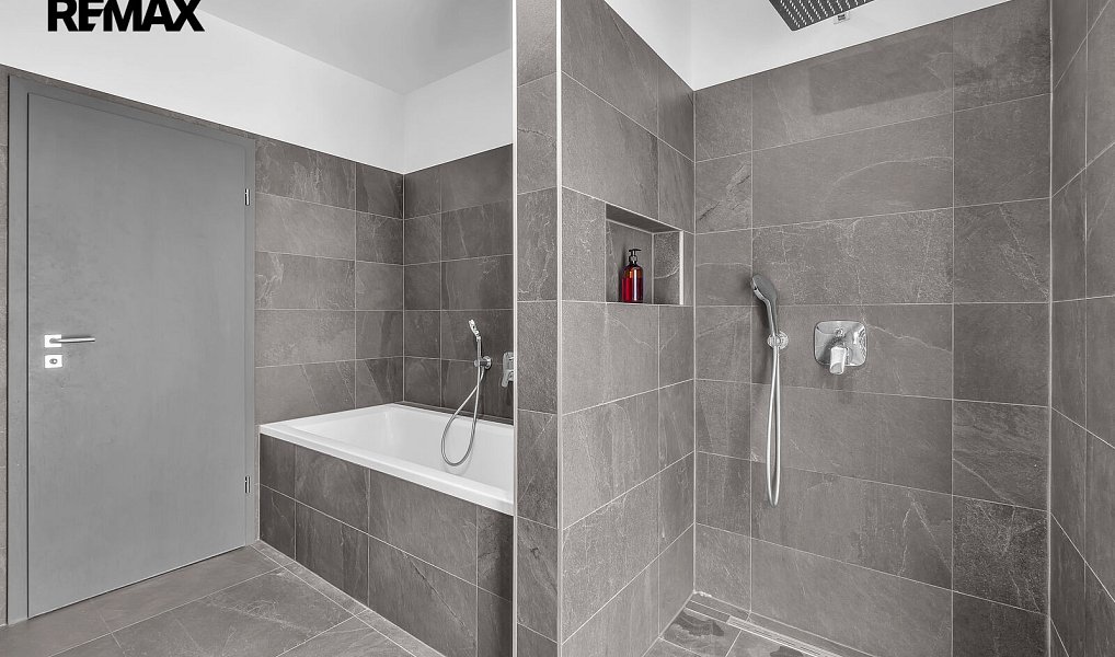 Prodej domu 114 m² s pozemkem 3 225 m², Chlum – náhled fotky 20