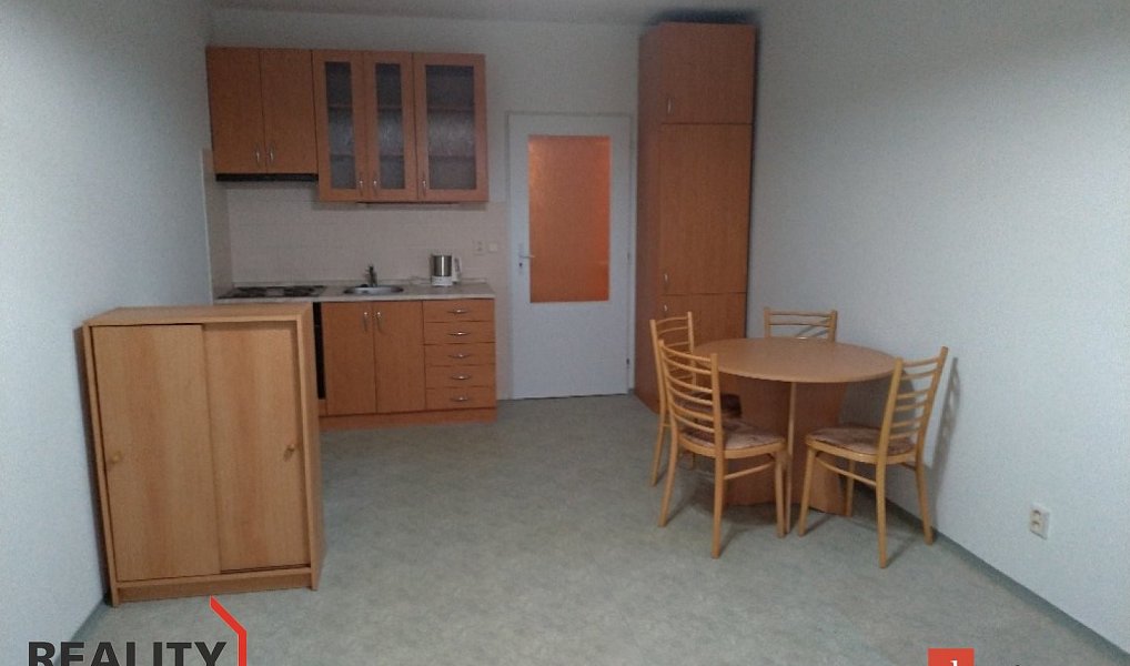 Pronájem bytu 1+kk 34 m², Jablonec nad Nisou – náhled fotky 4
