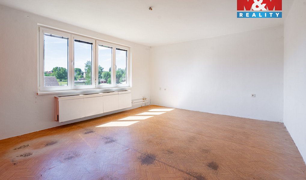 Prodej domu 148 m² s pozemkem 987 m², Velešín – náhled fotky 14