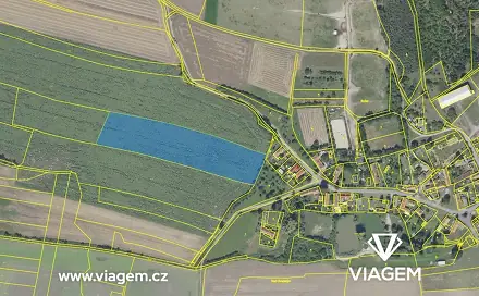 Prodej pole 4 643 m², Krakovany, okres Kolín