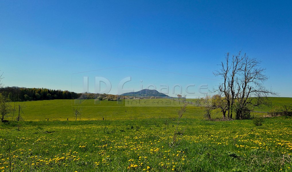 Prodej stavebního pozemku 3 539 m², Lovečkovice – náhled fotky 15