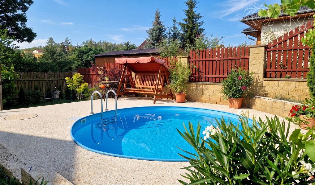 Prodej domu 140 m² s pozemkem 733 m², Okrouhlo – náhled fotky 5