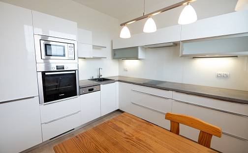 Pronájem bytu 3+1 64 m², Rožnovská, Frenštát pod Radhoštěm, okres Nový Jičín