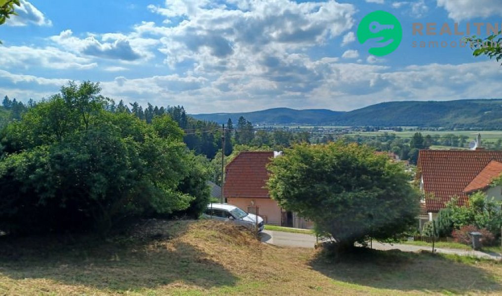 Prodej stavebního pozemku 621 m², Všenory – náhled fotky 2