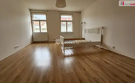 Pronájem bytu 1+1 65 m²