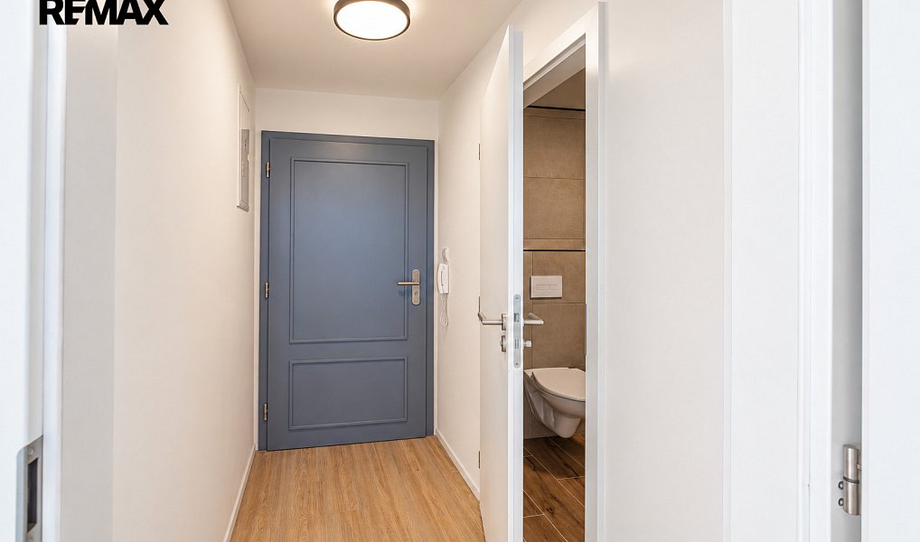 Prodej bytu 2+kk 48 m², Praha – náhled fotky 8