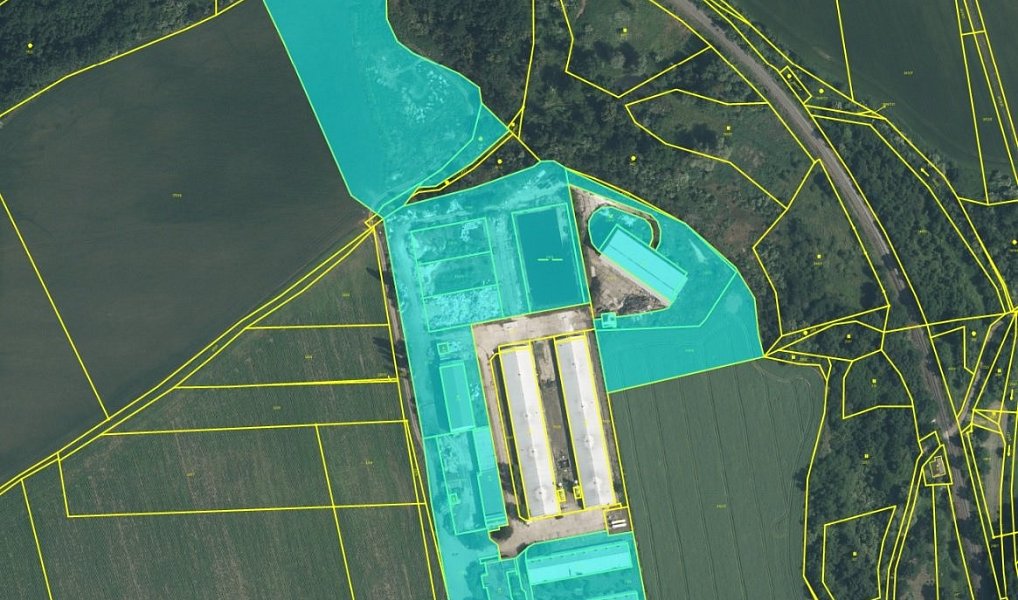 Prodej výrobních prostor 3 347 m², Žatec – náhled fotky 2