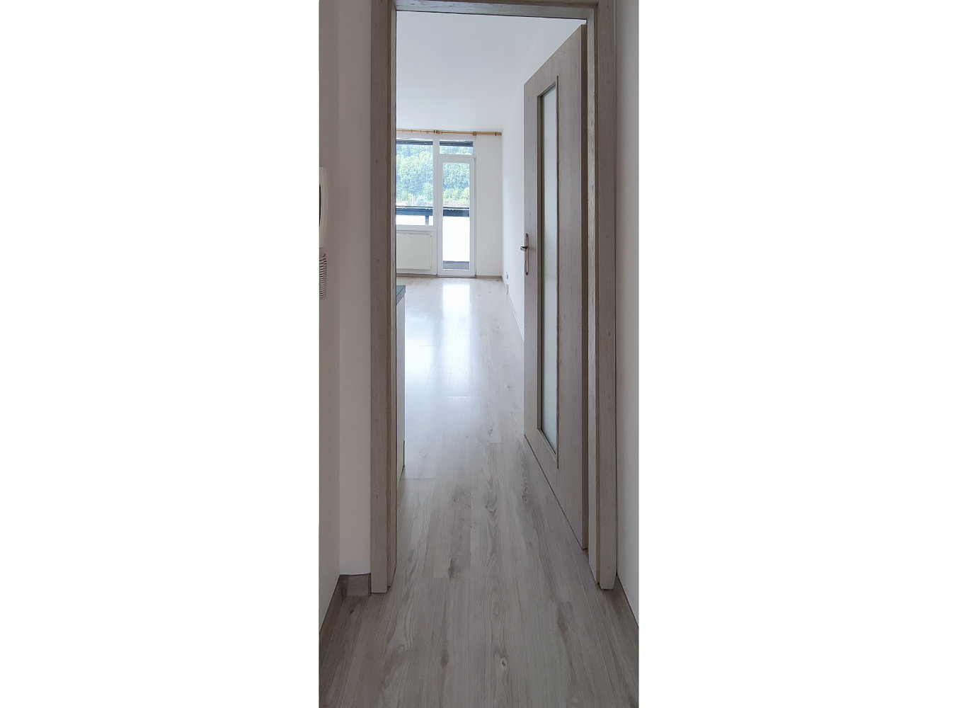 Pronájem bytu 1+kk 29 m² – další