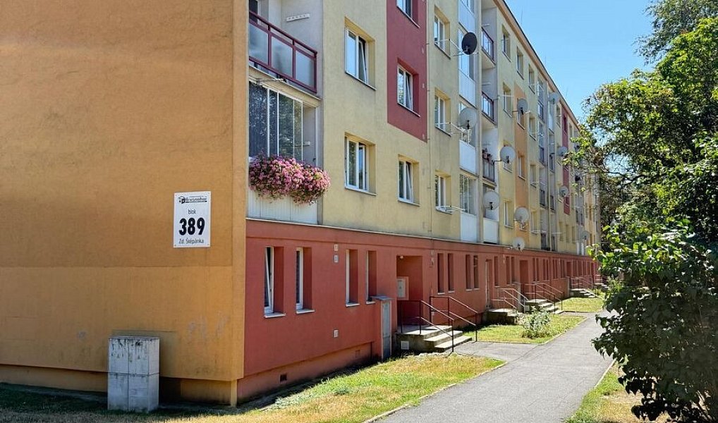 Pronájem bytu 2+1 53 m², Most – náhled fotky 12