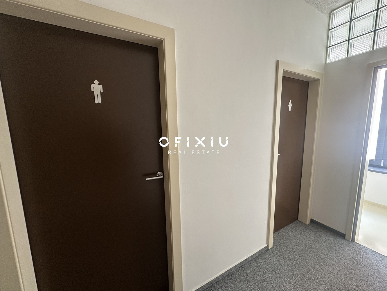 Pronájem kanceláře 30 m² – fotografie 3