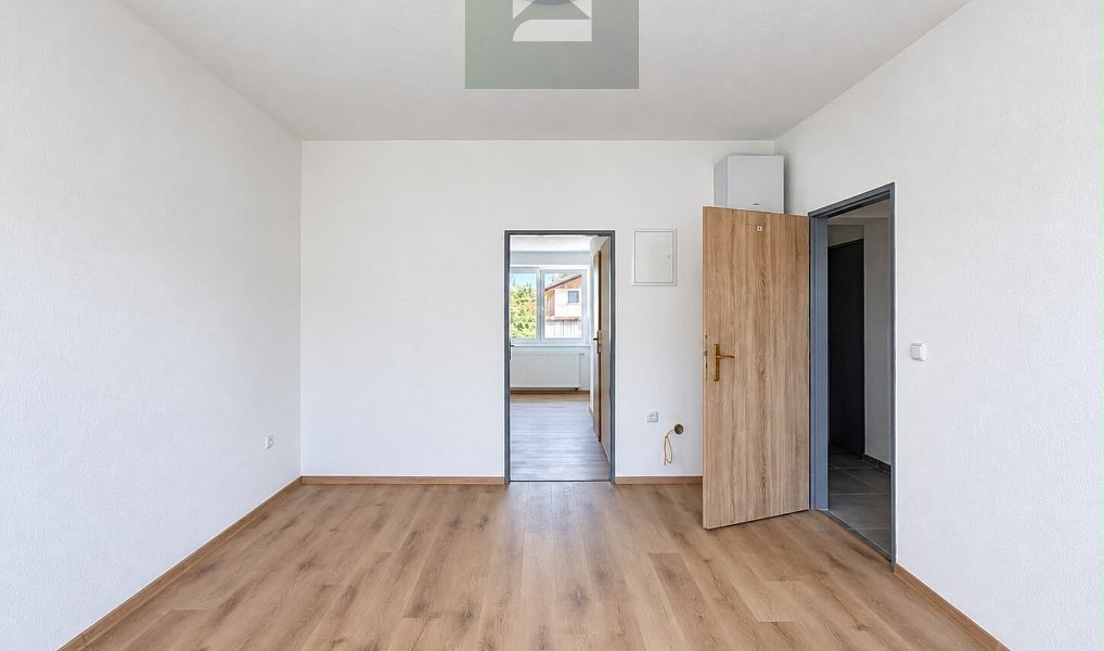Pronájem bytu 1+1 32 m², Plzeň – náhled fotky 5