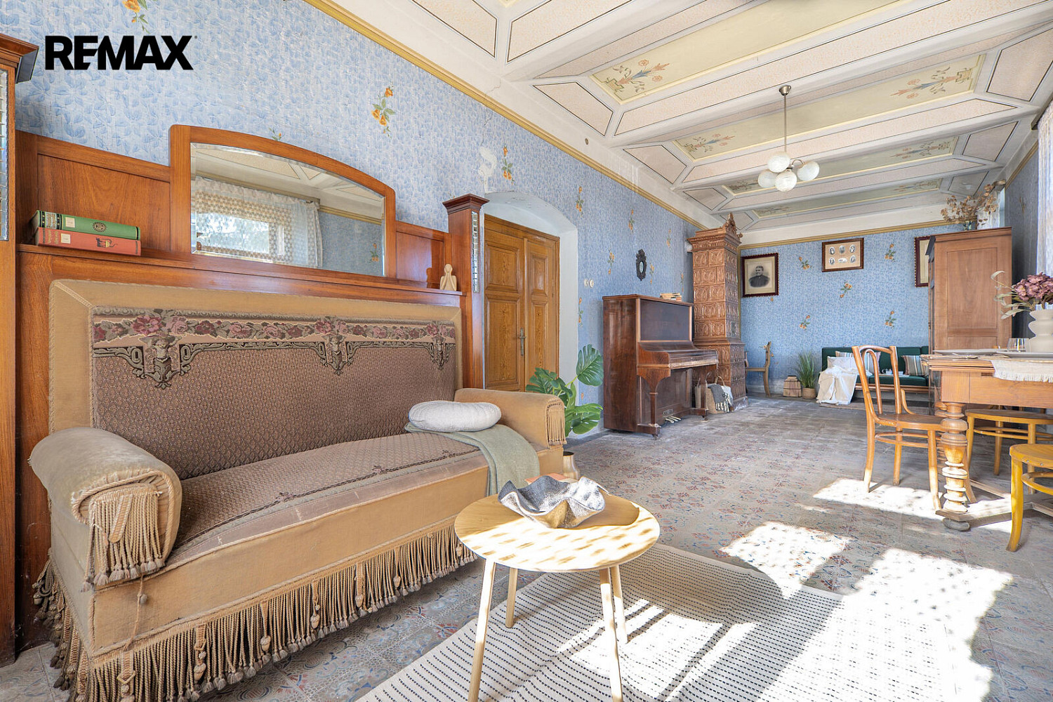 Prodej domu 220 m² s pozemkem 581 m² – fotografie 2