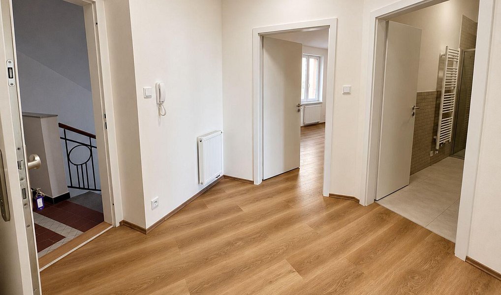 Pronájem bytu 2+kk 62 m², Praha – náhled fotky 11