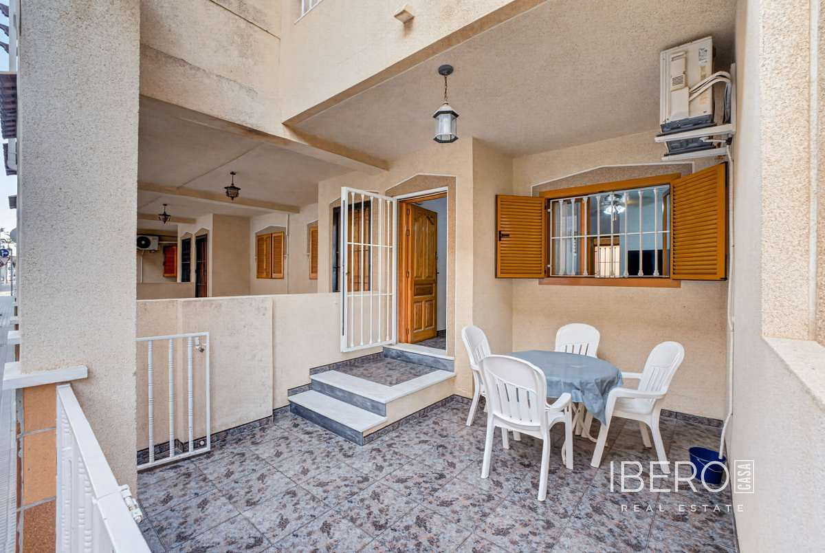 Prodej domu 103 m² s pozemkem 64 m²