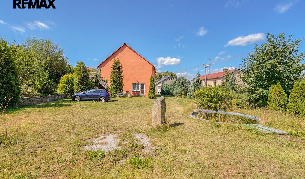 Prodej domu 323 m² s pozemkem 1 638 m², Bochov – náhled fotky 28