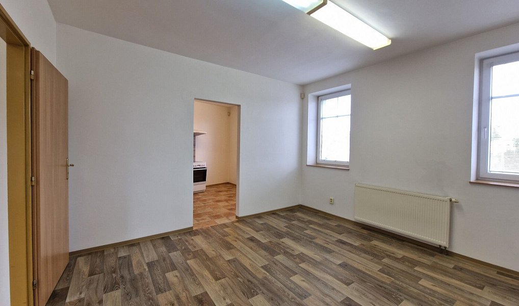 Pronájem bytu 2+1 65 m², Příbram – náhled fotky 6