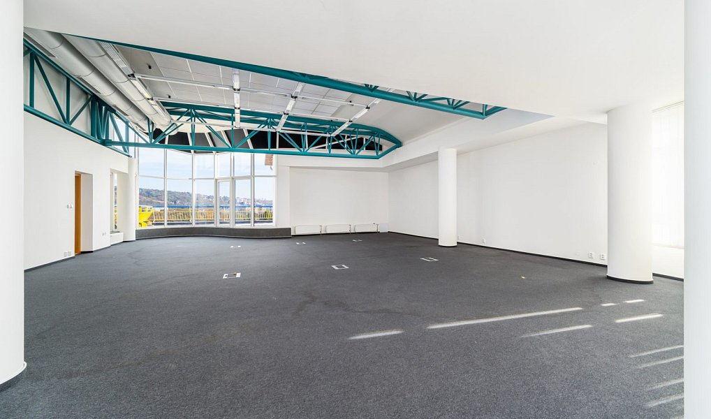 Pronájem kanceláře 839 m², Zdiby – náhled fotky 6
