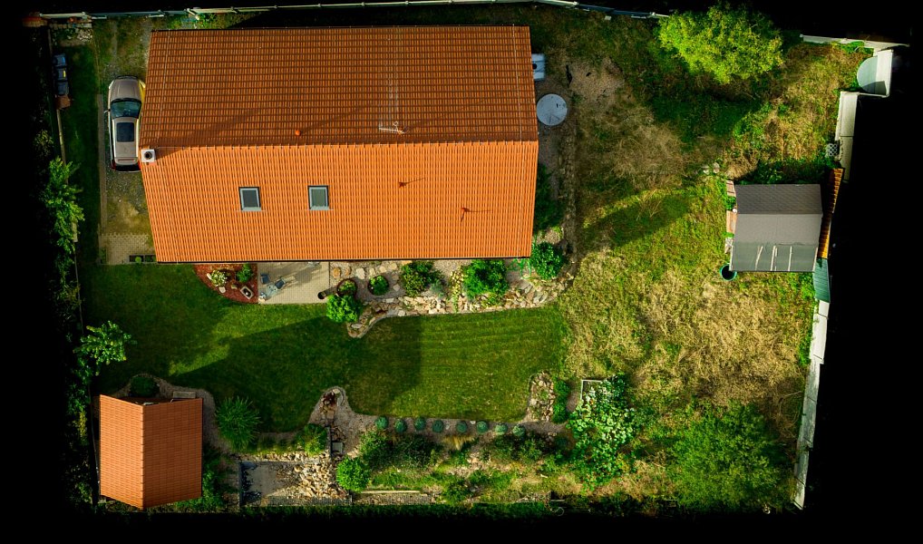 Prodej domu 200 m² s pozemkem 950 m², Plaňany – náhled fotky 20