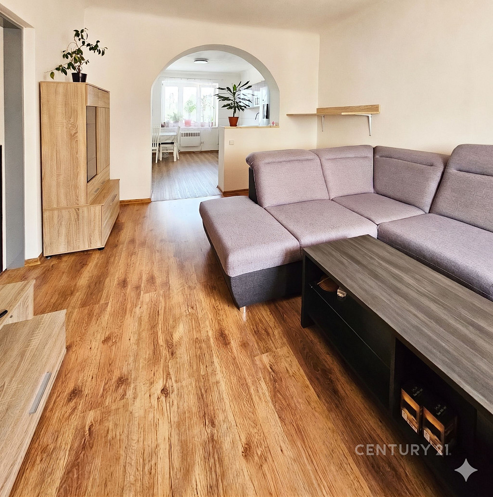 Prodej komerčního objektu (jiného typu) 472 m² — photo 2