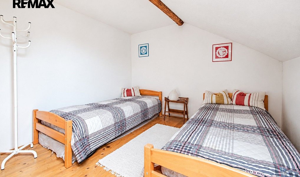 Prodej domu 168 m² s pozemkem 440 m², Zahrádky – náhled fotky 30