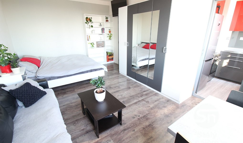 Pronájem bytu 1+1, 29 m², Troja, Praha 8, Praha