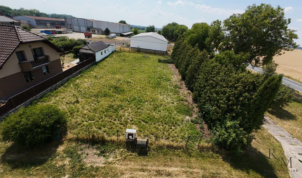Prodej stavebního pozemku 1 047 m², Dub nad Moravou – náhled fotky 6