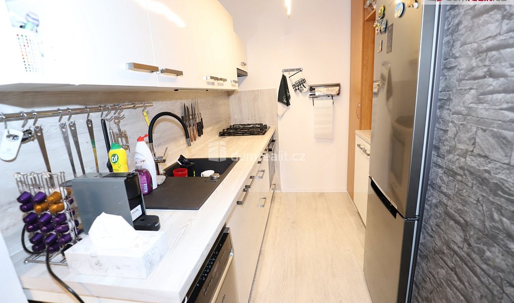 Prodej bytu 3+1 64 m², Praha – náhled fotky 4