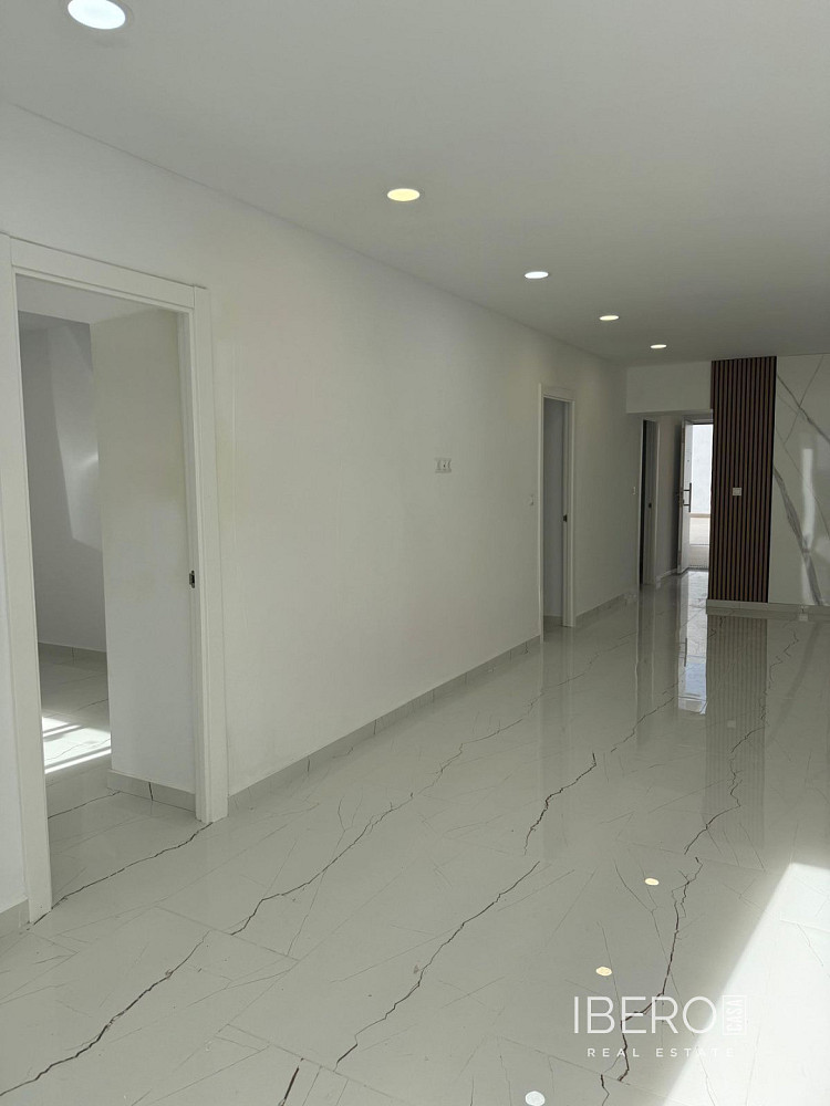 Prodej bytu 5+kk 214 m² - Vista 2
